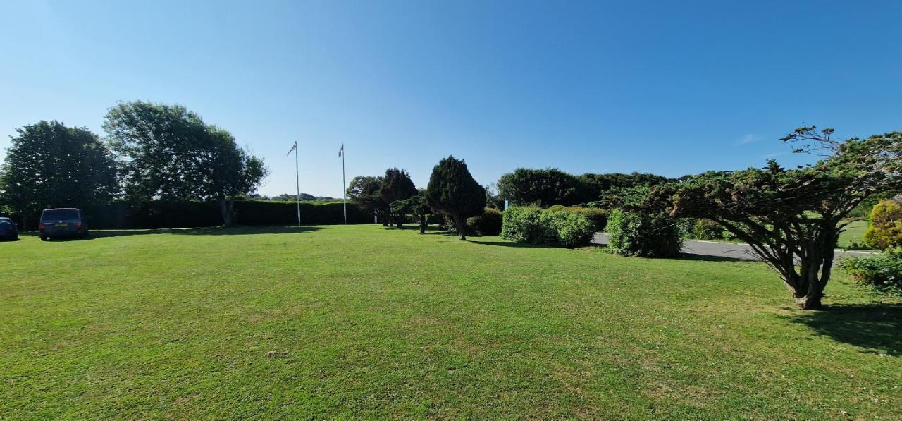 Saint Margaretʼs at Cliffe D & A Short Breaks - St Margarets Bay, Dover酒店 外观 照片